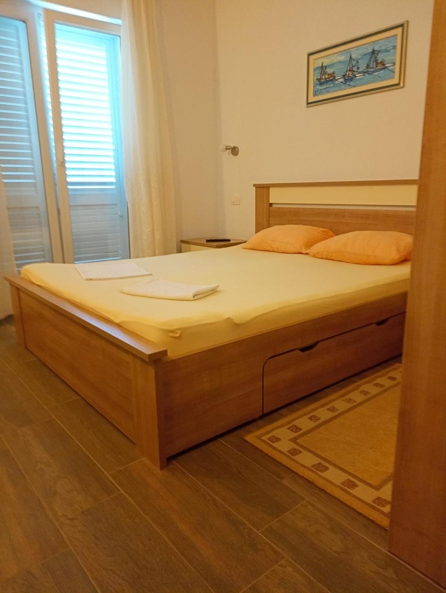Apartment Toni Duće Eksteriør bilde